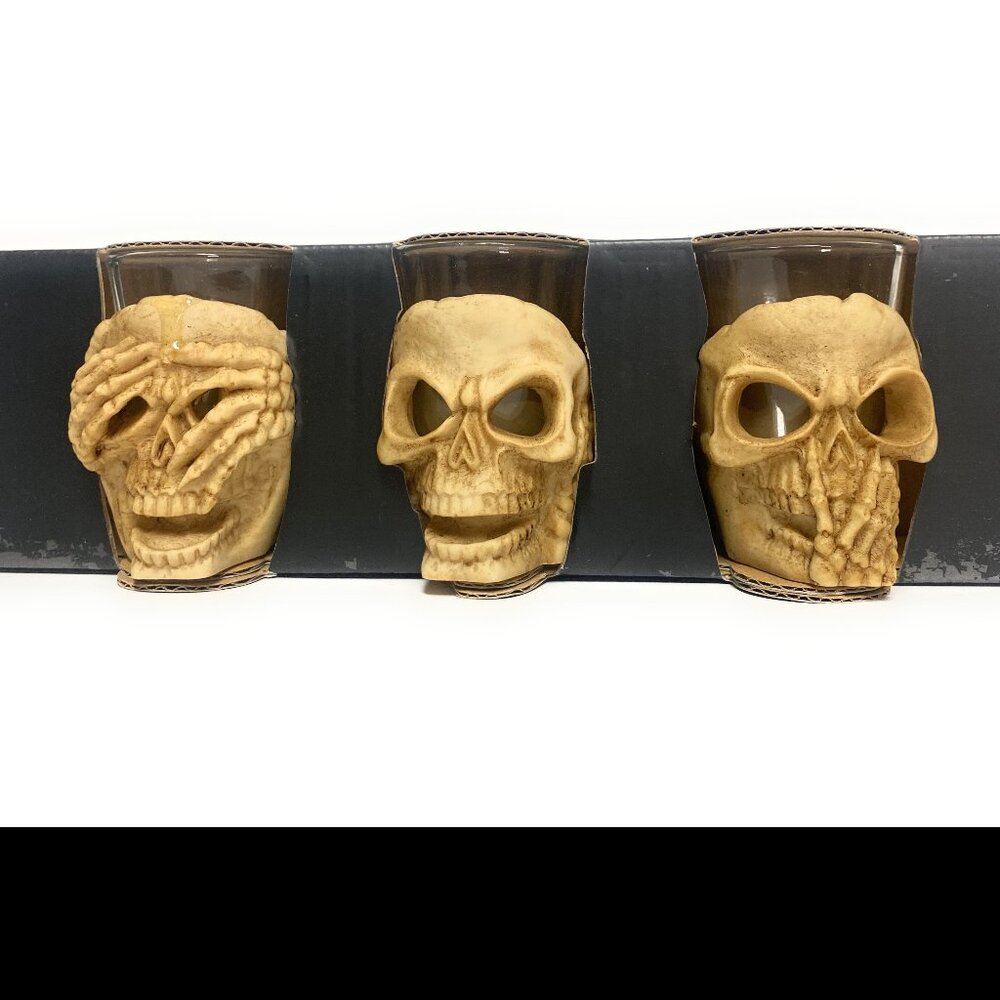 SPOOKY NIGHT BRAND HALLOWEEN SHOOTERS W/SKULLS - SET OF 3